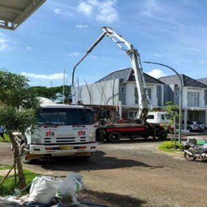 Harga Sewa Pompa Beton atau Concrete Pump